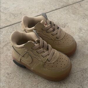 Nike Kids Beige Sneakers